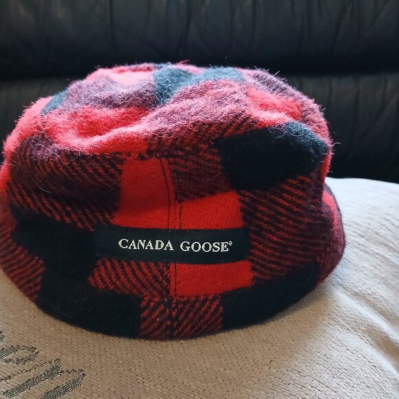 Authentic Canada Goose Buffalo Plaid Wool Lumberjack Hat - Picture 3 of 8
